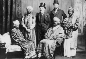 The Emperor of Abyssinia and his Court, showing standing from left to right Guy Ridley, Horace de Vere Cole, Adrian Stephen, Duncan Grant, and seated Virginia Stephen and Anthony Buxton